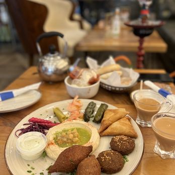 LaPasha Lounge & Grill - Hookah Bars Near Me - Houston, Texas LaPasha Lounge & Grill - Hookah Bars Near Me - Houston, Texas