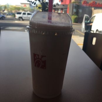 Chick-fil-A - Frosted Strawberry Lemonade - Fast Food Near Me - Phoenix, Arizona