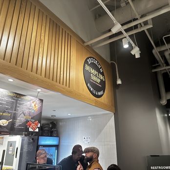 MONARCH MARKET - Updated March 2025 - 207 Photos & 67 Reviews - 101 N ...