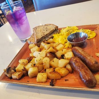 First Watch - Breakfast & Brunch Near Me - Oak Brook, Illinois
