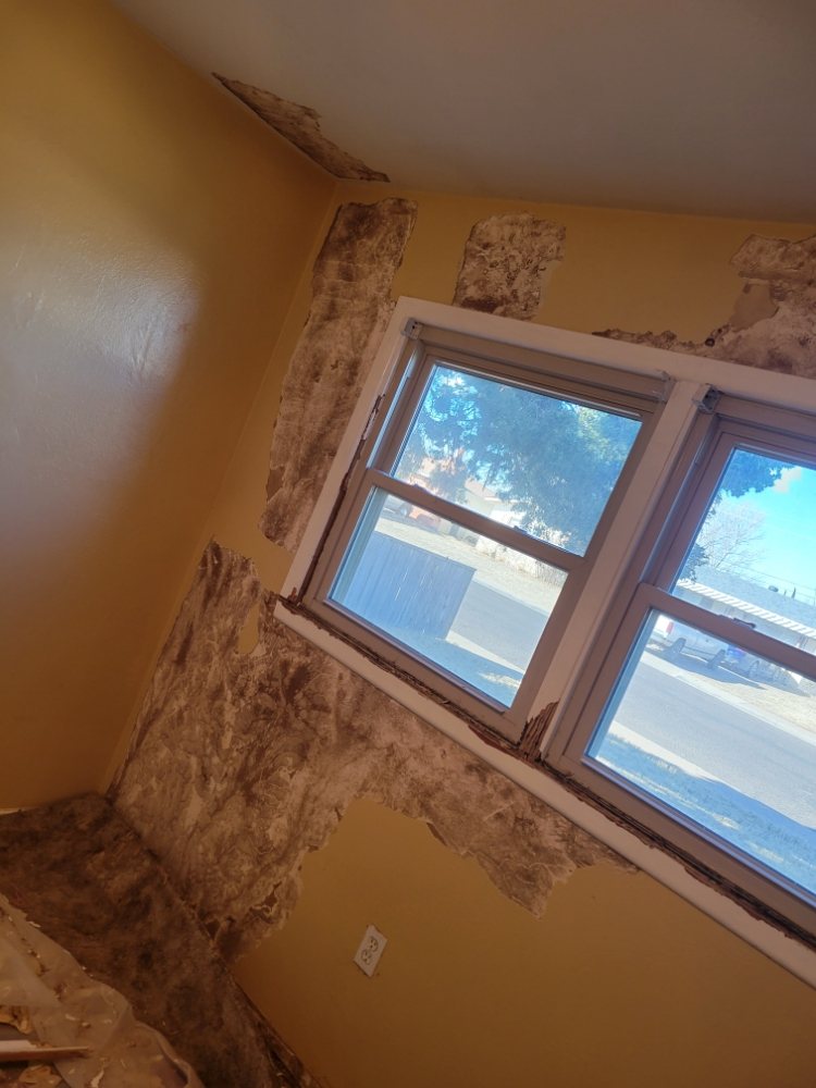 Slide of Sauls Investment And Handyman Service