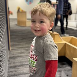 Discovery Lab - He stood in front of the fan area forever