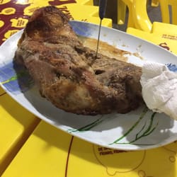 Espetinhos Daniel e Xixo - Terça feira é dia de carneiro no Espetinho do Daniel e do Xixo.  A foto não ficou tão boa quanto a paleta. Serve três pessoas.