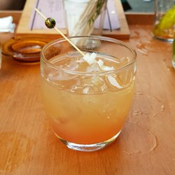 MICA - Nashipati - whisky pera nashi campari