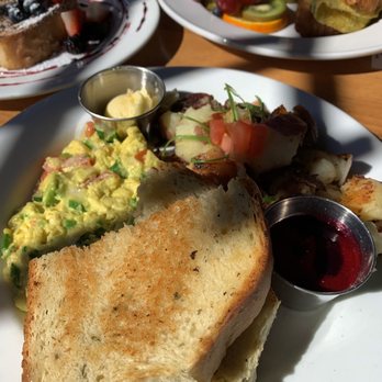 Orphan - Avocado scramble - Breakfast & Brunch Near Me - Sacramento, California Orphan - Avocado scramble - Breakfast & Brunch Near Me - Sacramento, California