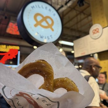 Reading Terminal Market - Food Court Near Me - Philadelphia, Pennsylvania