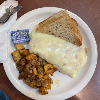 Grumpy's Cafe - Breakfast & Brunch Near Me - Cleveland, Ohio Grumpy's Cafe - Breakfast & Brunch Near Me - Cleveland, Ohio