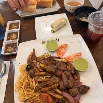 Pho Hoa - Lomo Saltado With Garlic Noodles & The Moonlight Drink - Vietnamese Near Me - Cypress, California Pho Hoa - Lomo Saltado With Garlic Noodles & The Moonlight Drink - Vietnamese Near Me - Cypress, California