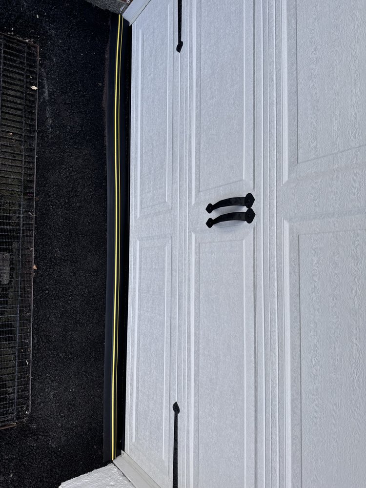 J&M Ultimate Garage Door - Garage Door Contractor in New York, NY