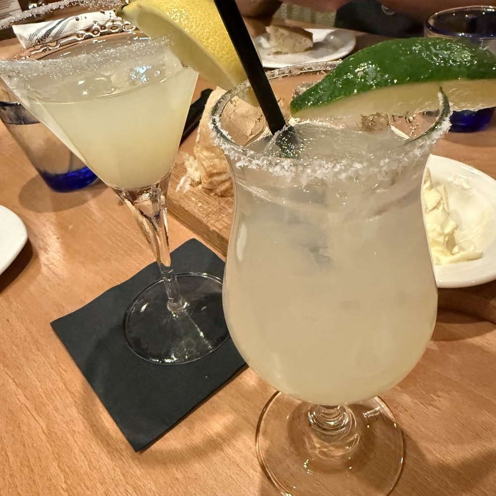 MB Grille - Pineapple/mango and classic margaritas - New American Near Me - Simi Valley, California MB Grille - Pineapple/mango and classic margaritas - New American Near Me - Simi Valley, California