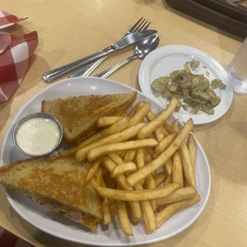 Two Chicks - Breakfast & Brunch Near Me - Reno, Nevada