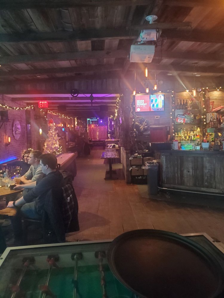 The Upstairs at 66