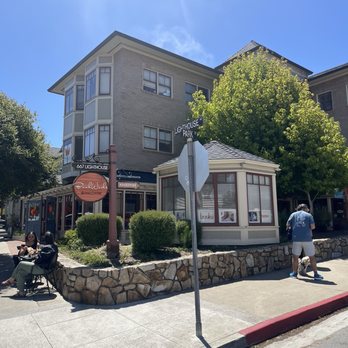 Bookworks - Outside - Bookstores Near Me - Pacific Grove, California
