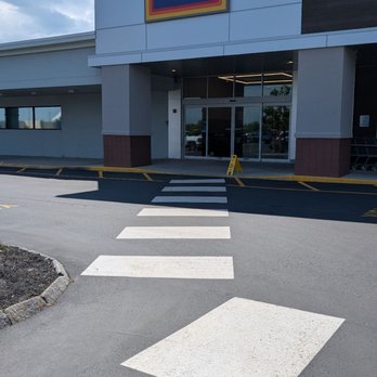 Aldi - Grocery Near Me - Portland, Maine