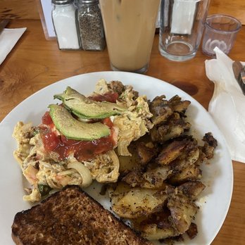 Poach 503 - Baja Scramble - AMAZING!! - Breakfast & Brunch Near Me - Manzanita, Oregon