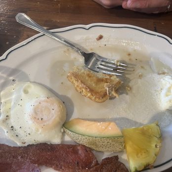 The Birch Door Cafe - Classic French Toast - Breakfast & Brunch Near Me - Bellingham, Washington The Birch Door Cafe - Classic French Toast - Breakfast & Brunch Near Me - Bellingham, Washington