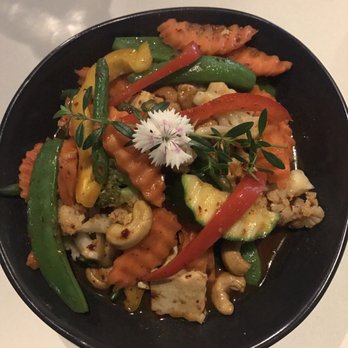 Kindness Cafe - Cashew  nut stir fry - Vegan Near Me - Darlinghurst, NSW