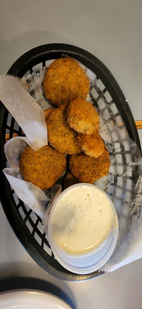 Food from 3 Legged Pig BBQ