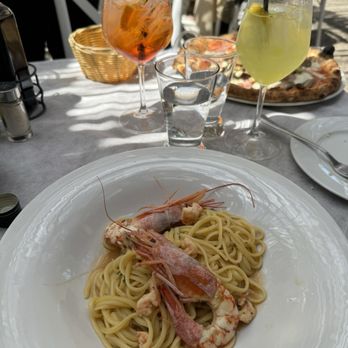 Aumm Aumm - Pizza Near Me - Anacapri, NA