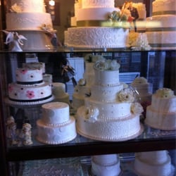Timothy's Bakery - Wedding cakes