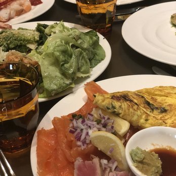 Four Seasons Sunday Brunch - Breakfast & Brunch Near Me - Los Angeles, California