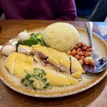 Yummy Hainan Chicken - K9 Signature Hainan Chicken Over Rice - Hainan Near Me - Dublin, California Yummy Hainan Chicken - K9 Signature Hainan Chicken Over Rice - Hainan Near Me - Dublin, California