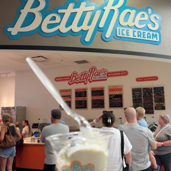 BETTY RAES ICE CREAM - Updated January 2026 - 251 SW Greenwich Dr