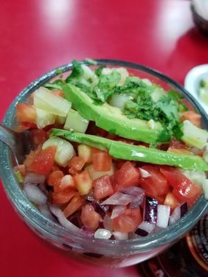 Luizon Mariscos y Sushi by null
