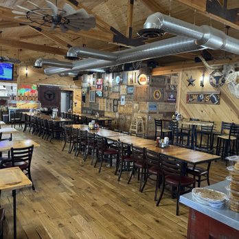 Big Tex Bar-B-Que - Inside seating - Barbeque Near Me - Willcox, Arizona Big Tex Bar-B-Que - Inside seating - Barbeque Near Me - Willcox, Arizona