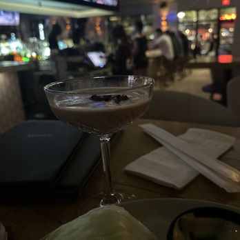 Moxies - Chocolate Martini - Lounges Near Me - Miami, Florida Moxies - Chocolate Martini - Lounges Near Me - Miami, Florida