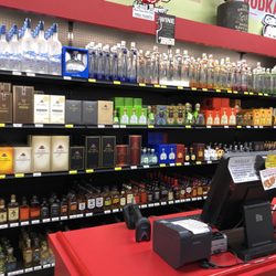 Lee's Discount Liquor