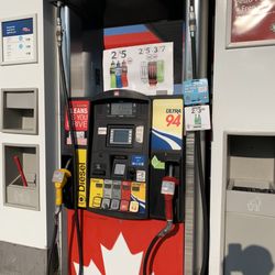 Petro-Canada - Petro-Canada - fuelling station
