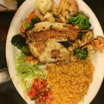 Coyote Rojo - Vista Del Mar-amazing - Mexican Near Me - Groveland, Florida Coyote Rojo - Vista Del Mar-amazing - Mexican Near Me - Groveland, Florida