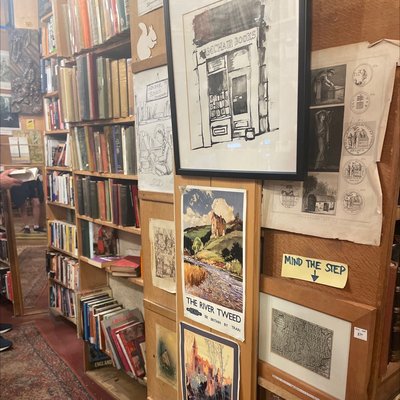 Armchair Books by null