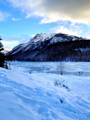 Banff National Park by null