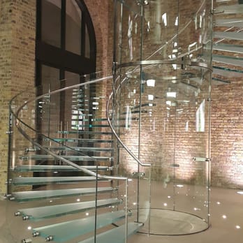 Apple Store - Glass staircase - Computers Near Me - London, XGL