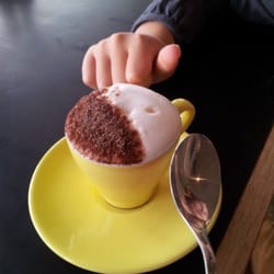 Pod - Babychino. marshmallow was snaffled before I got a chance to take the photo!