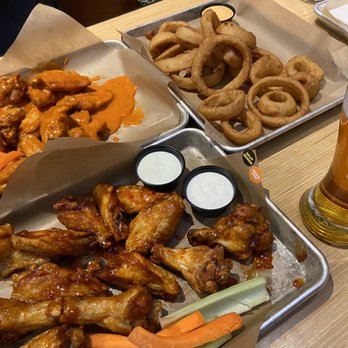 Buffalo Wild Wings - American Near Me - Concord, California Buffalo Wild Wings - American Near Me - Concord, California