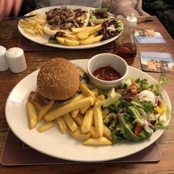 Black Bull Inn - Steak sandwich and burger. Delicious!