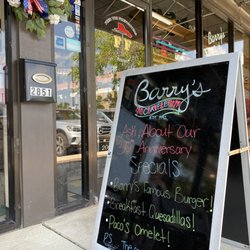 Barry's Cafe
