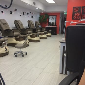 Infinity Nails - Beautiful relaxing setting. Perfect way to end the day - Nail Salons Near Me - Simi Valley, California