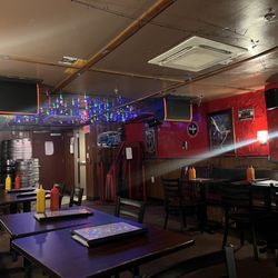 Quarry House Tavern - Bar