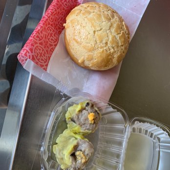 Mee Sum Pastry - Curry bun and truffle Sui Mai - Seafood Near Me - Seattle, Washington Mee Sum Pastry - Curry bun and truffle Sui Mai - Seafood Near Me - Seattle, Washington