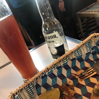 Tres Galeones - Clamato con Corona y tacos al pastor - Mexican Near Me - México, D.F., DIF Tres Galeones - Clamato con Corona y tacos al pastor - Mexican Near Me - México, D.F., DIF