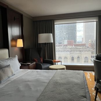 OMNI LOUISVILLE HOTEL - Updated December 2025 - 873 Photos & 230