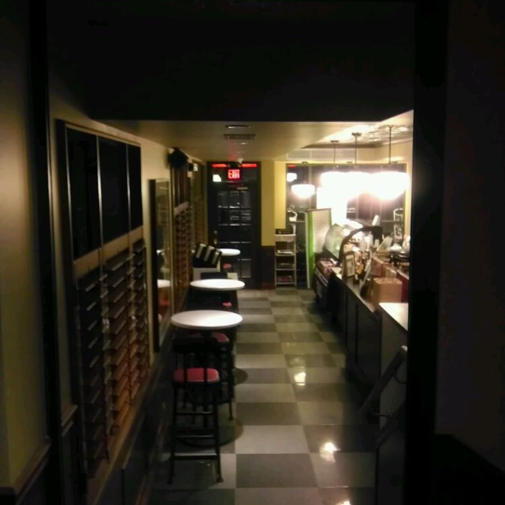 Starbucks - a coffee shop with a checkered floor - Coffee & Tea Near Me - Toronto, Ontario