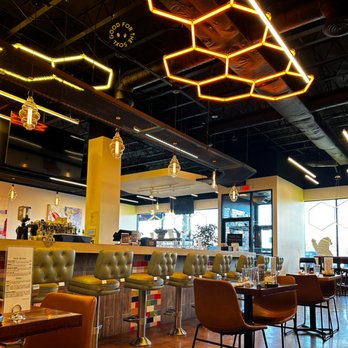 Beeliner Diner - Breakfast & Brunch Near Me - Alexandria, Virginia Beeliner Diner - Breakfast & Brunch Near Me - Alexandria, Virginia