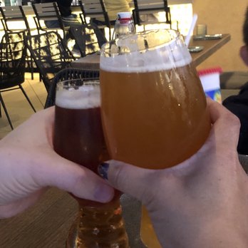 7 Mile Kitchen - New American Near Me - Carlsbad, California