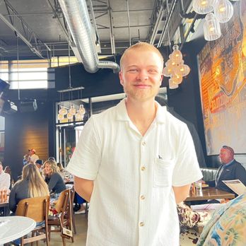 Culinary Dropout - Trent (?) Knowledgeable & professional & hospitality King! - New American Near Me - Denver, Colorado Culinary Dropout - Trent (?) Knowledgeable & professional & hospitality King! - New American Near Me - Denver, Colorado