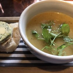 The Queen & Castle - Parsnip Soup